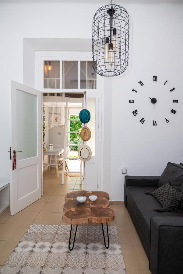 Monte Smith Hill Apartment *